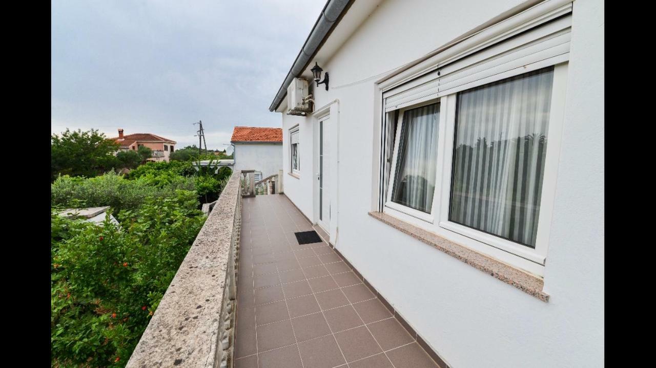 Apartamento Ceprljanda Ugljan Exterior foto