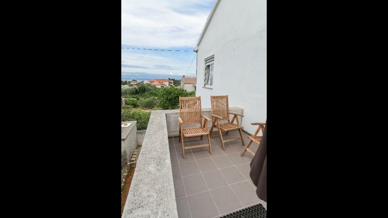 Apartamento Ceprljanda Ugljan Exterior foto